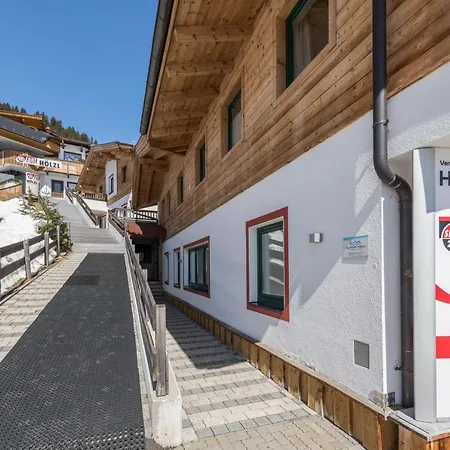 Apartament - Cc1 *