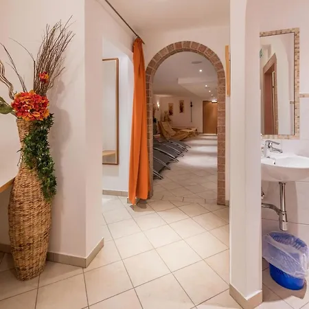 - Cc1 Apartament *
